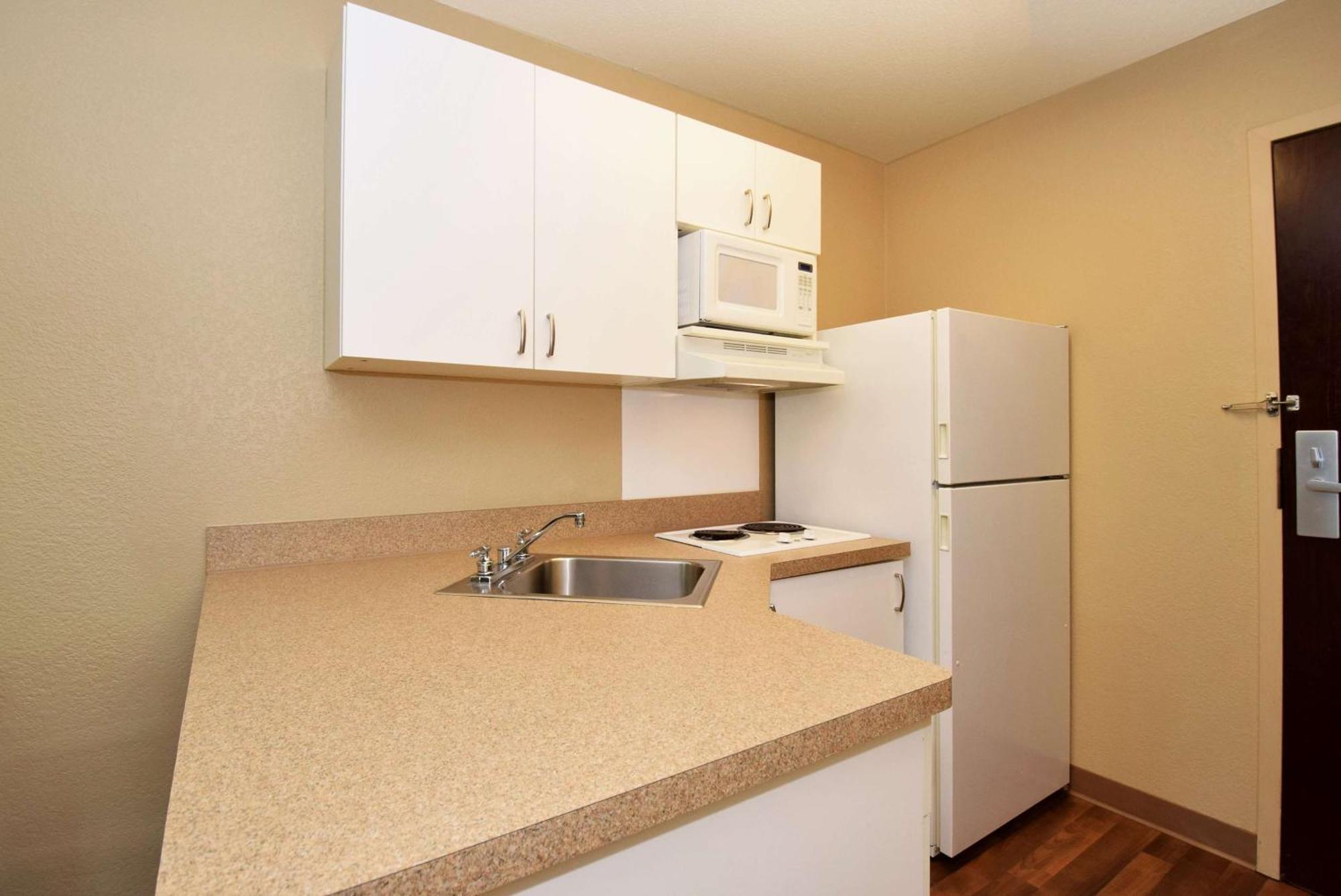 Extended Stay America Suites - Chicago - Elmhurst - O'Hare Экстерьер фото