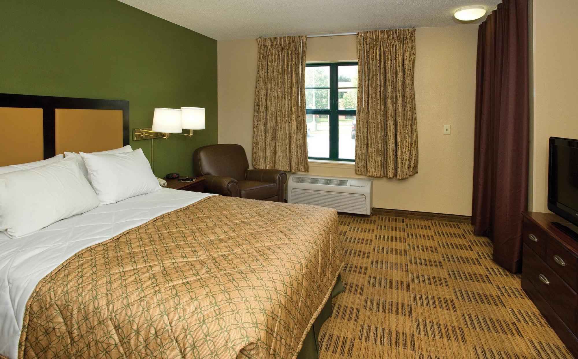 Extended Stay America Suites - Chicago - Elmhurst - O'Hare Экстерьер фото